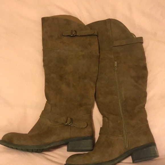 riding boots - Picture 1 of 2
